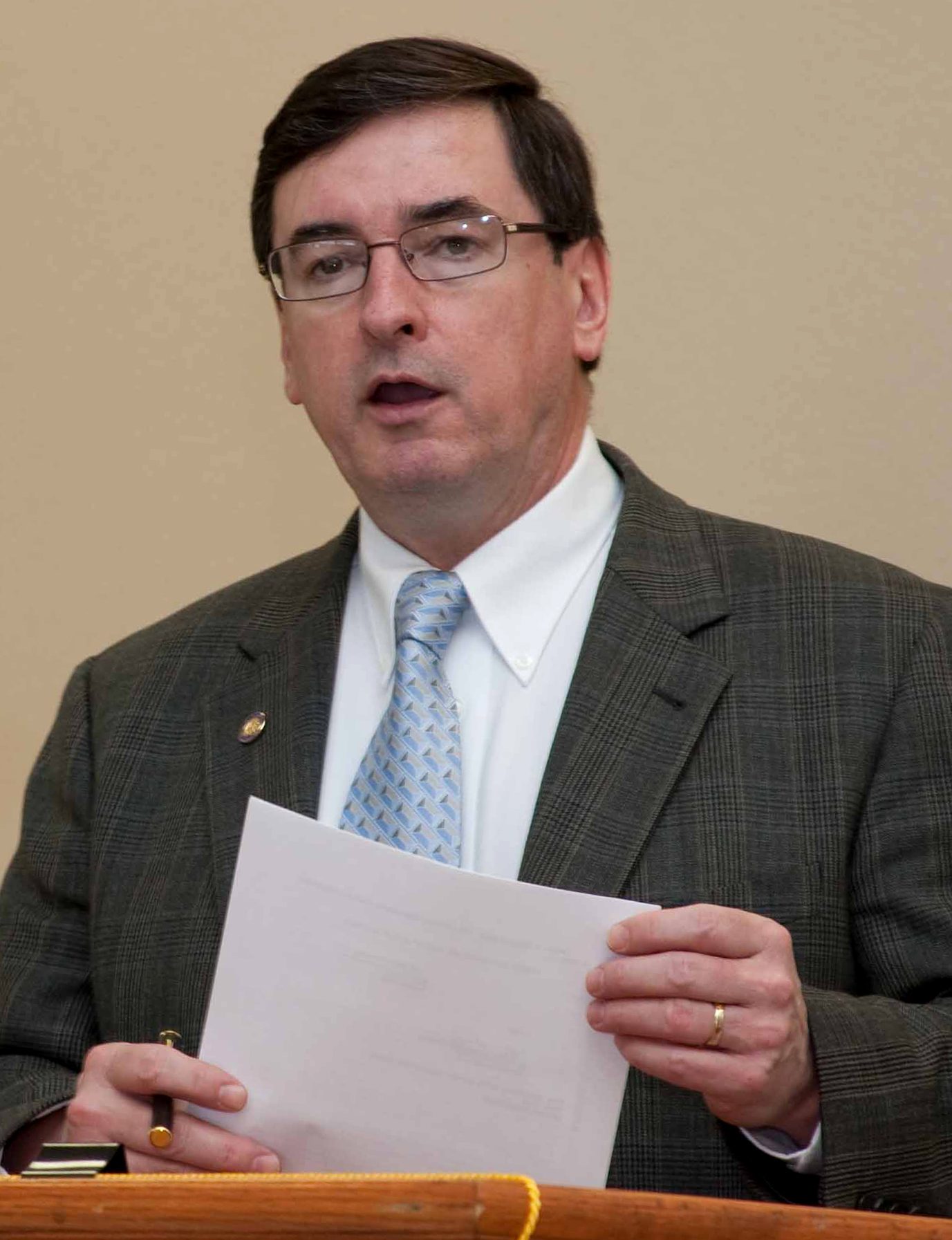Alaska Governor Launches Investigation into Alleged Democratic Spoiler Candidate