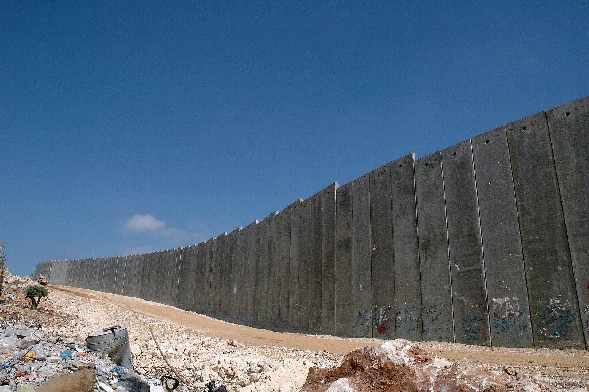 Israel to Restrict West Bank Crossings on Election Day Amid Security Concerns